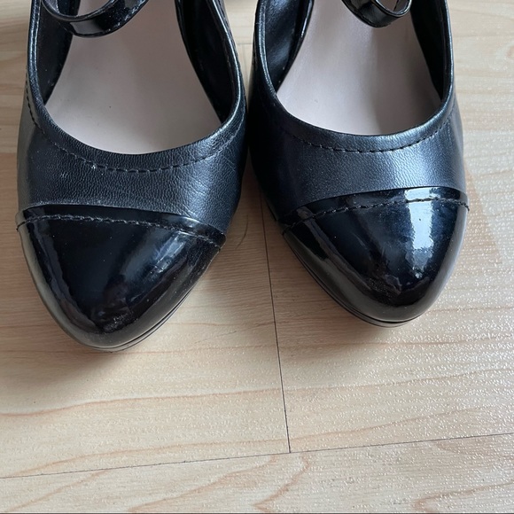 Franco Sarto Black Strappy Heels Round Toes Patent Leather Size 7 A - Picture 2 of 12
